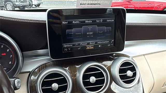 Vehicle image 12 of 31