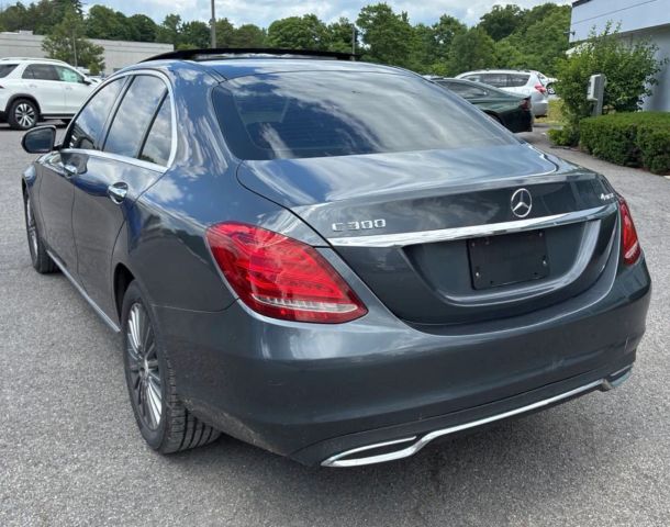 2016 Mercedes-Benz C-Class 300 Image 3 of 8