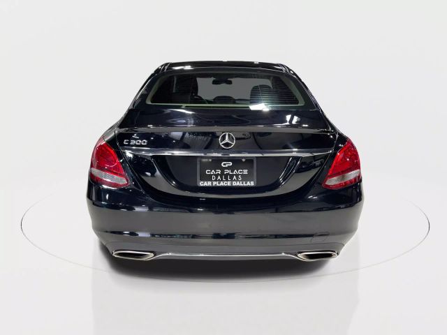 Vehicle image 17 of 50