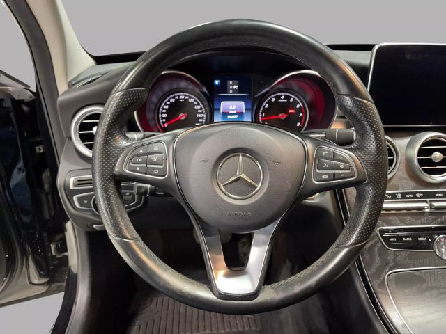 Vehicle image 47 of 50