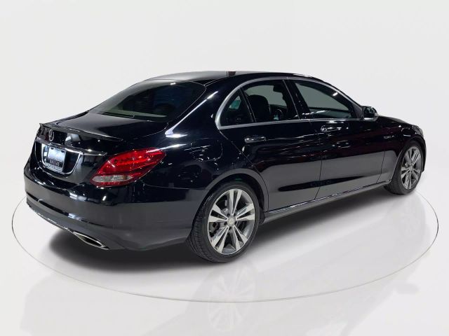 Vehicle image 13 of 50