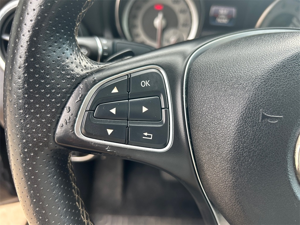 Vehicle image 16 of 37
