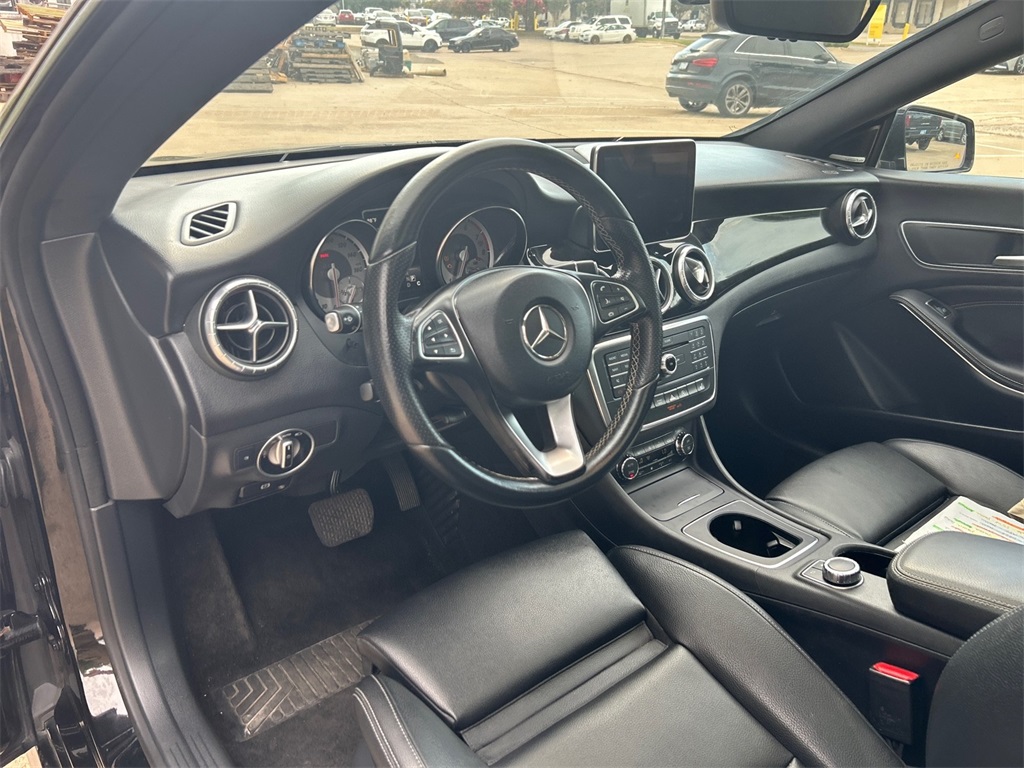 Vehicle image 13 of 37