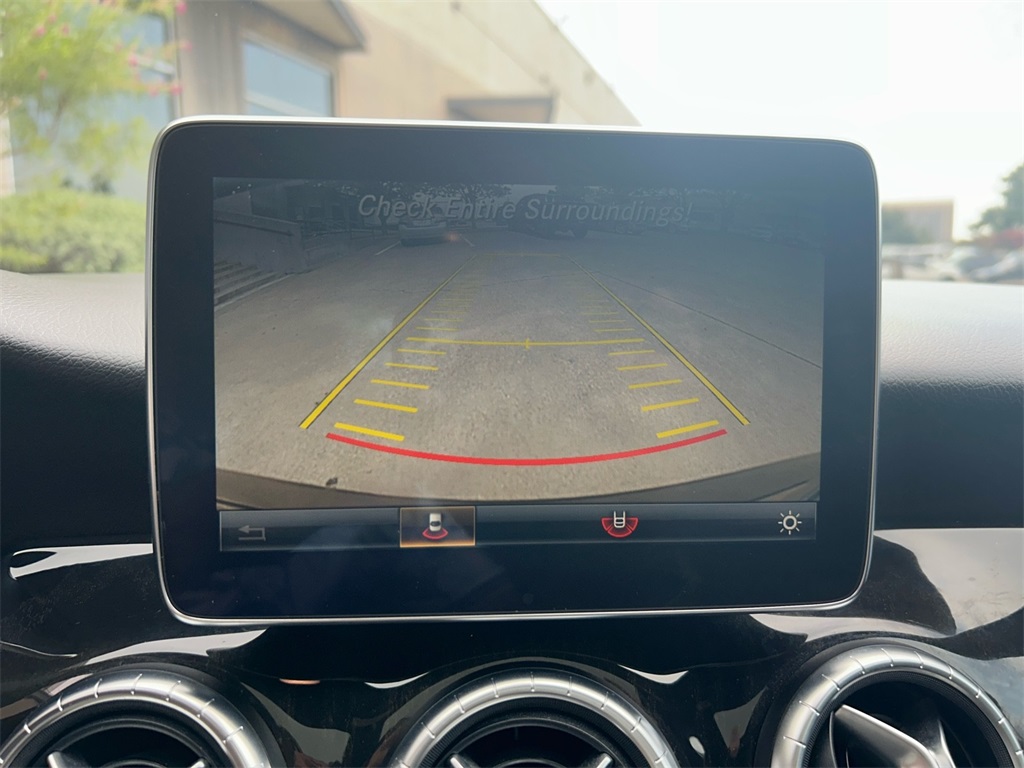 Vehicle image 19 of 37