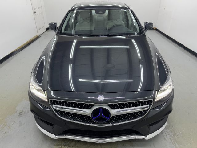 Vehicle image 4 of 56