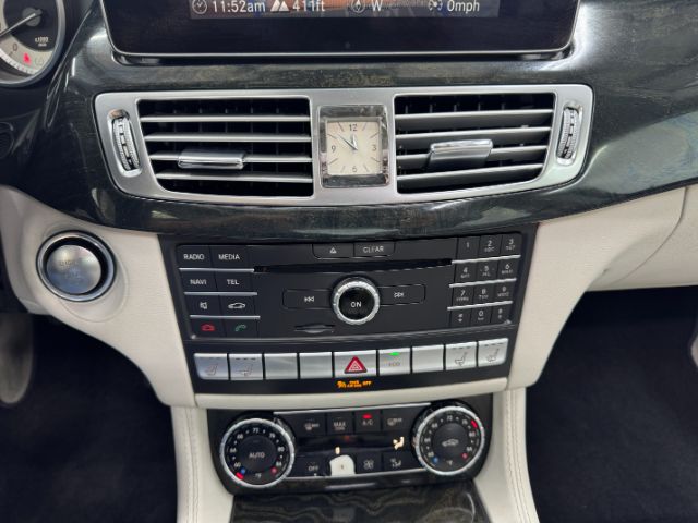 Vehicle image 36 of 56