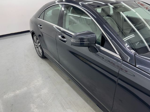 Vehicle image 21 of 56