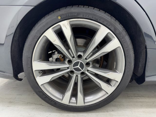 Vehicle image 23 of 56