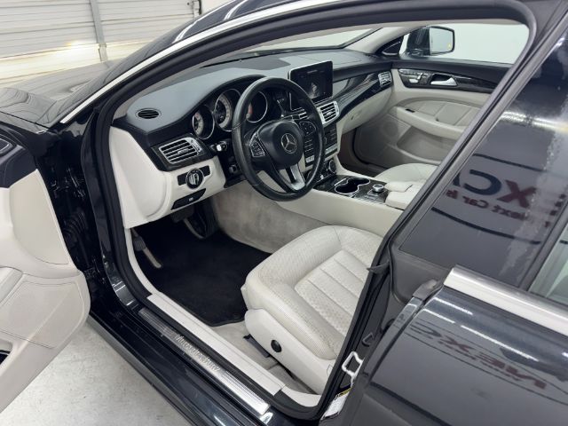 Vehicle image 26 of 56