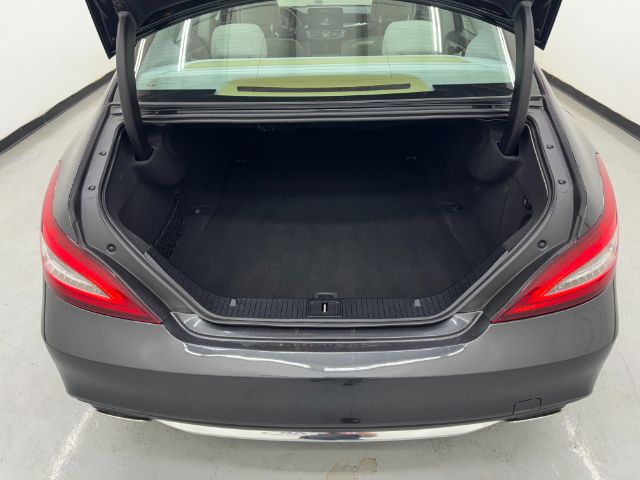 Vehicle image 16 of 56