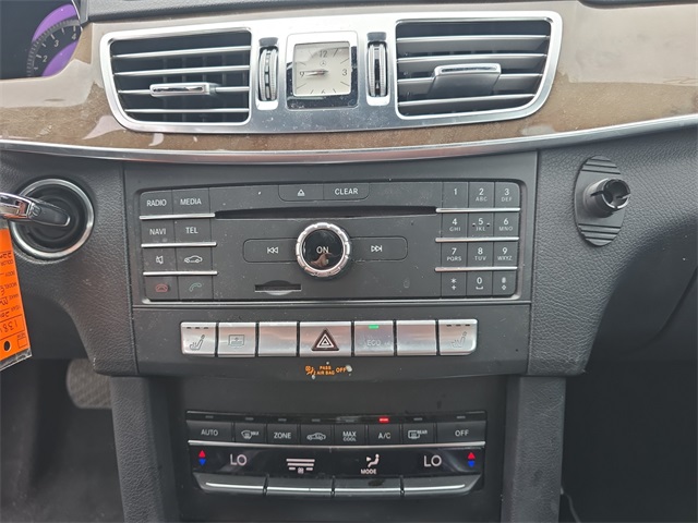 Vehicle image 10 of 10