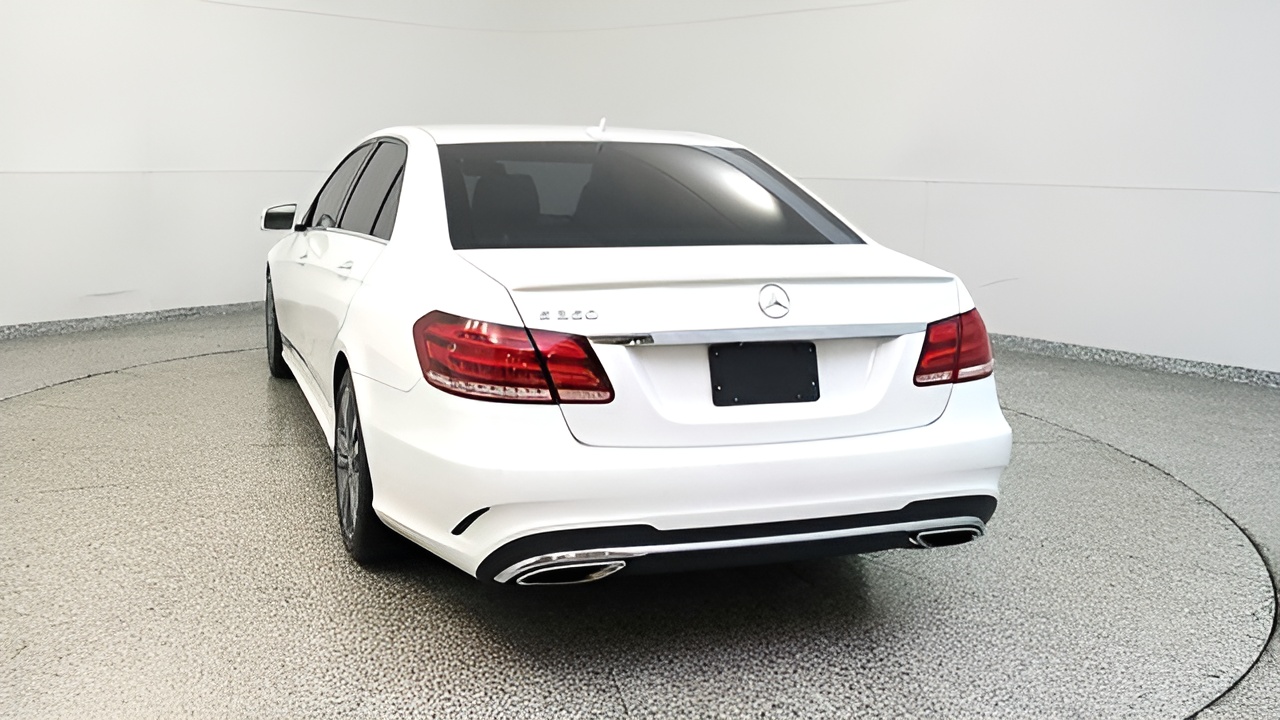 Vehicle image 46 of 50