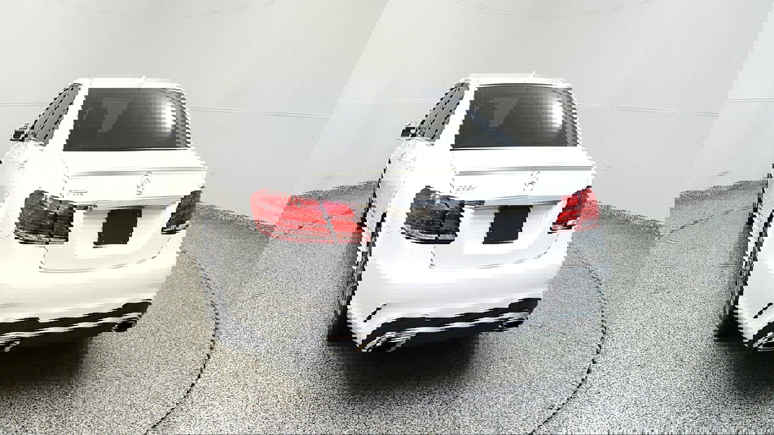 Vehicle image 13 of 50
