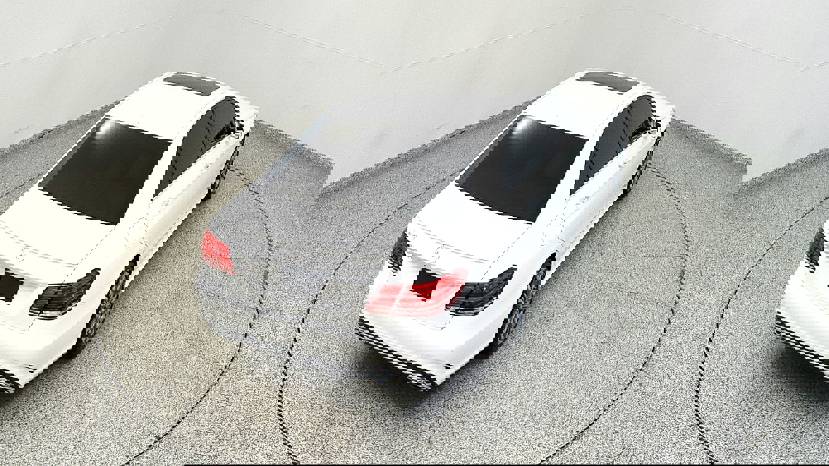 Vehicle image 10 of 50