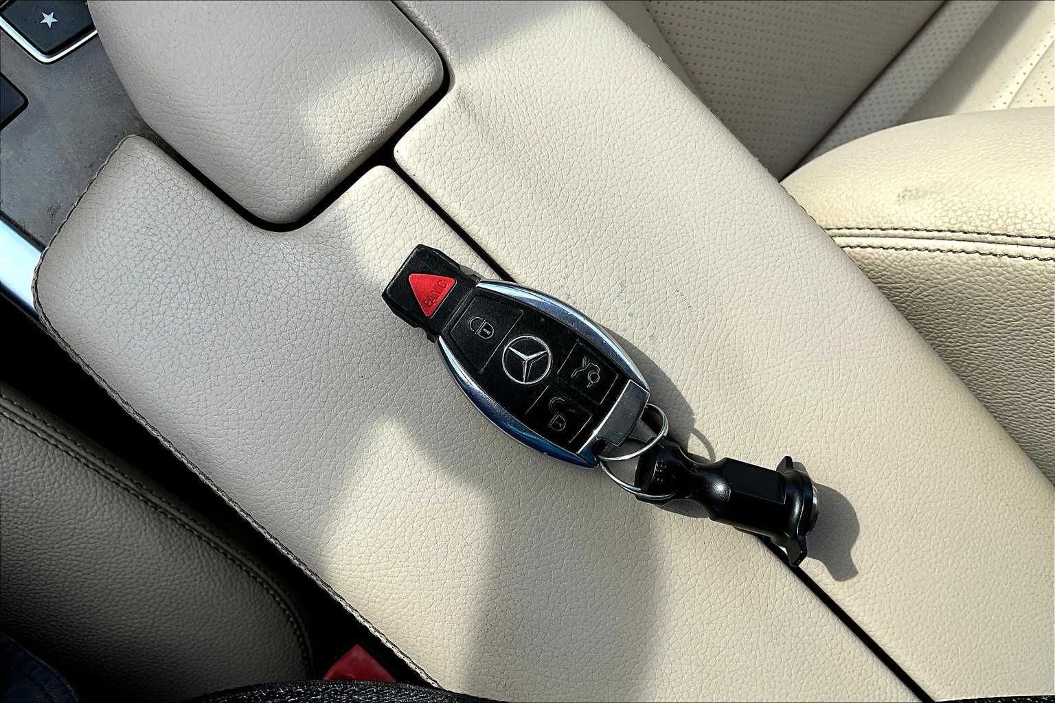 Vehicle image 18 of 29