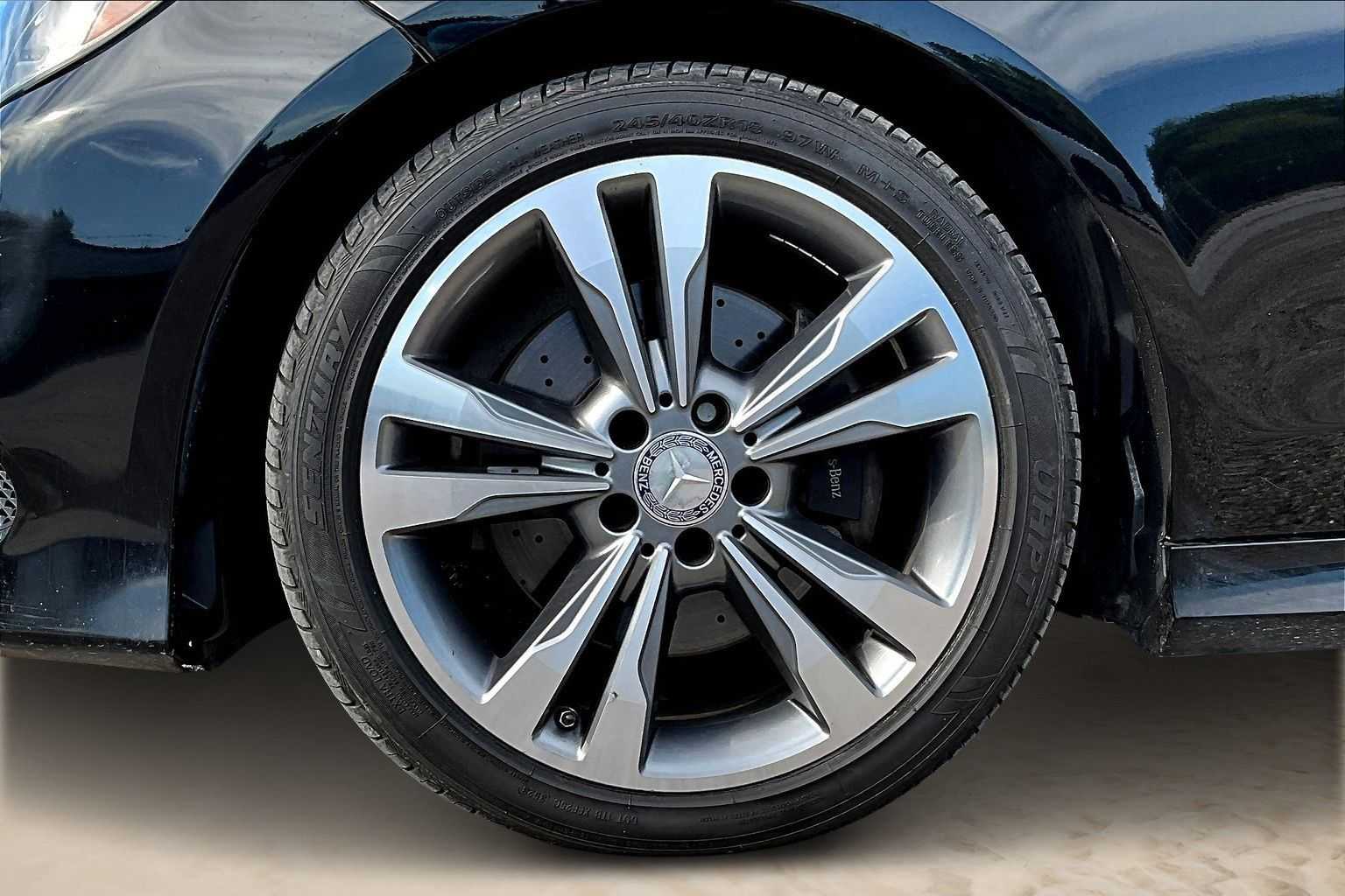 Vehicle image 9 of 29