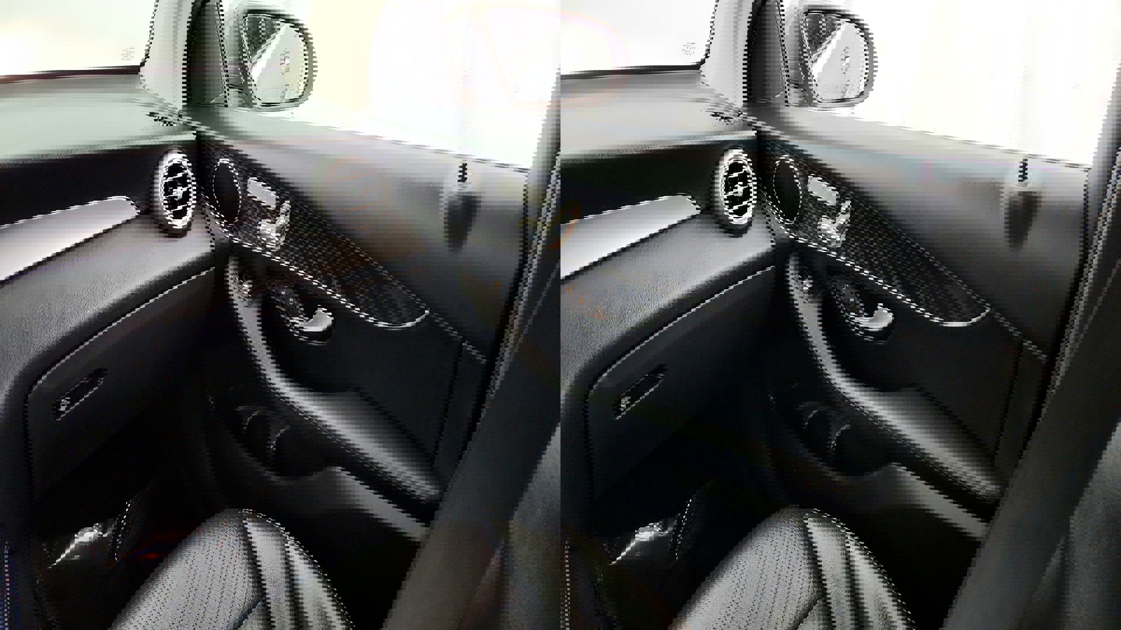 Vehicle image 27 of 51