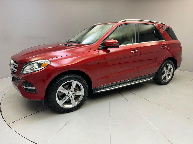 Vehicle image 1 of 44