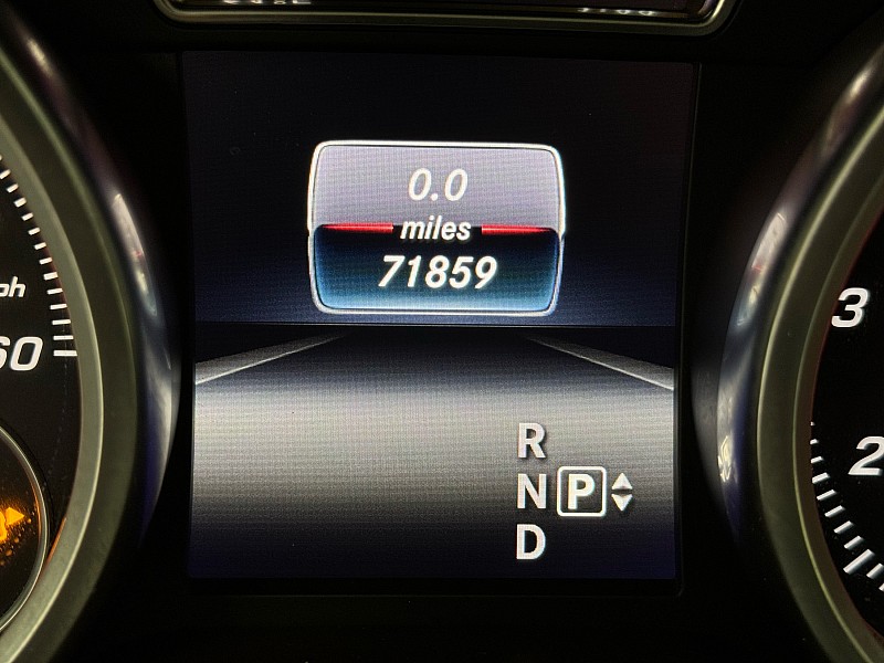 Vehicle image 22 of 44