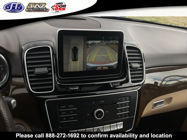 Vehicle image 21 of 22