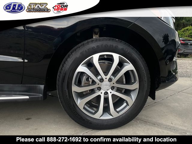 Vehicle image 11 of 22