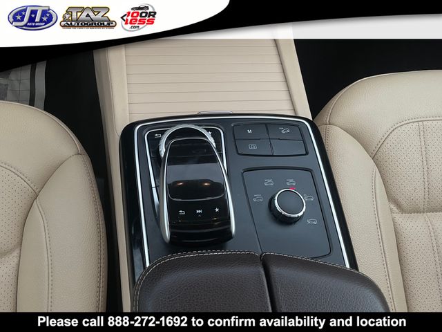 Vehicle image 19 of 22