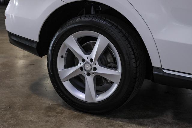 Vehicle image 48 of 53