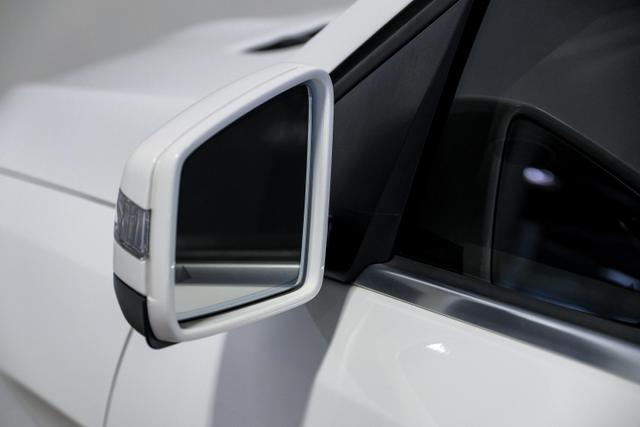 Vehicle image 35 of 53