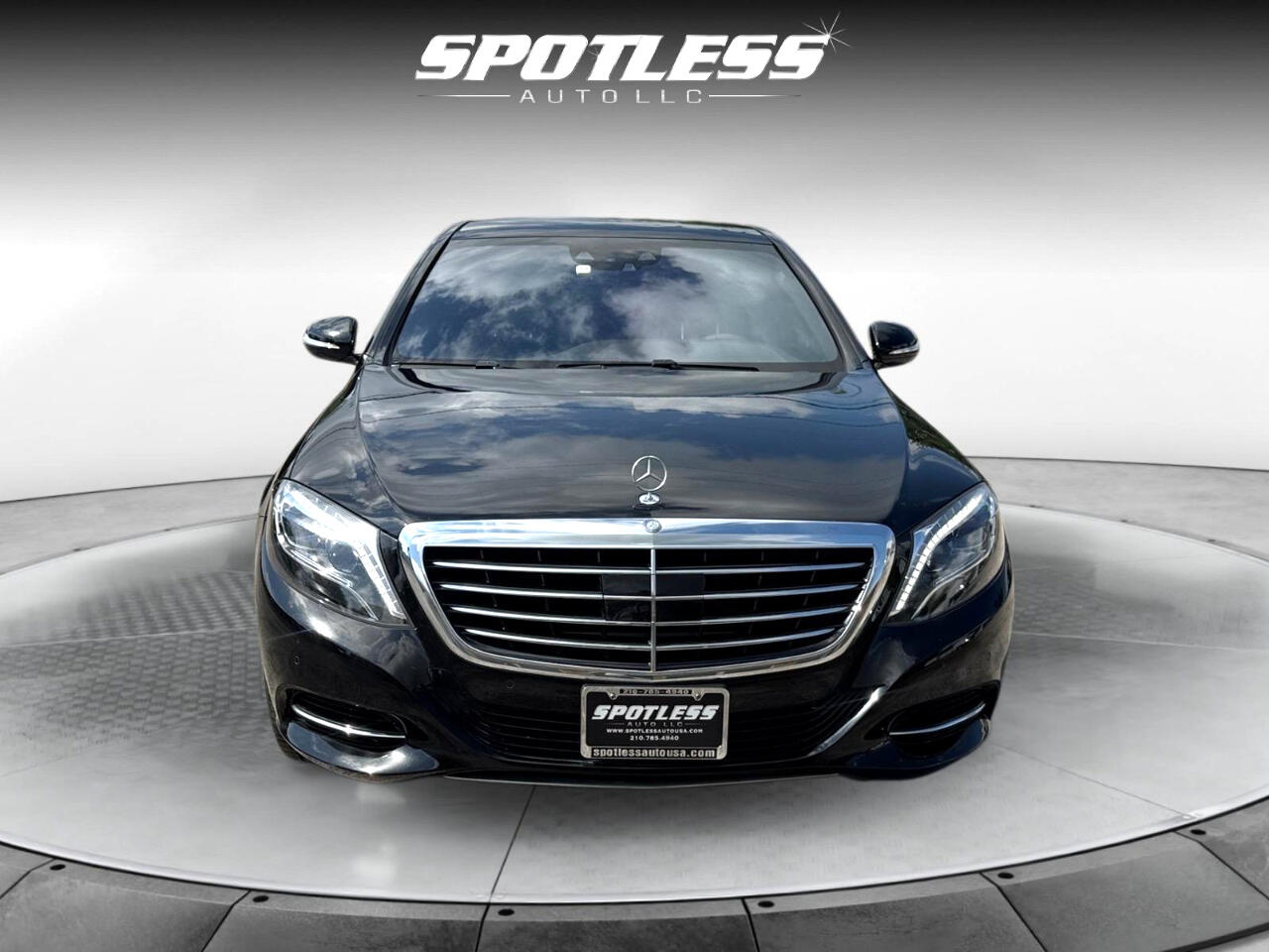 Vehicle image 3 of 29