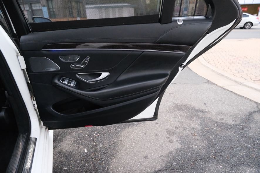 Vehicle image 26 of 51
