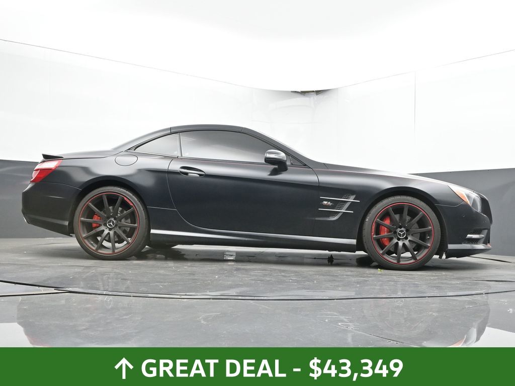 Vehicle image 22 of 80