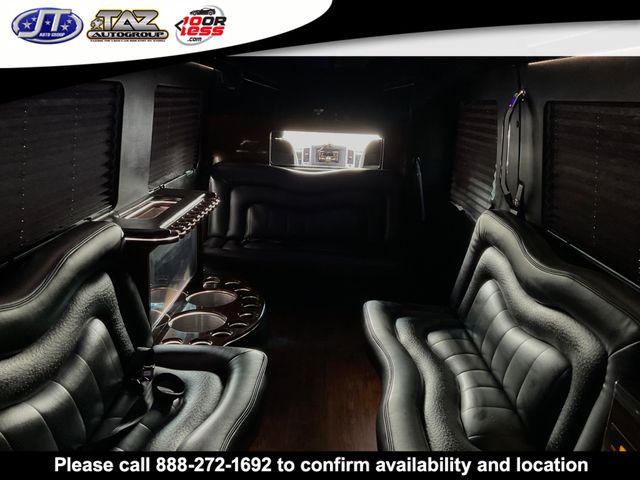 Vehicle image 15 of 23