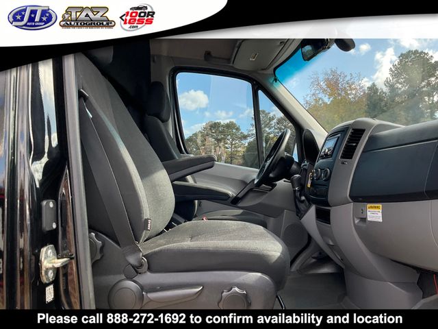 Vehicle image 20 of 23