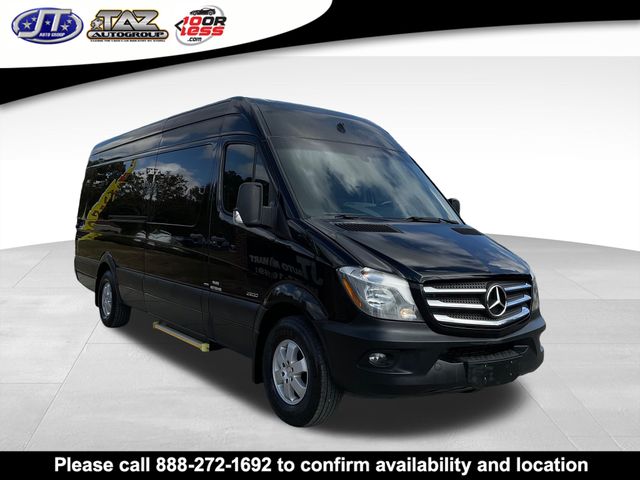 Vehicle image 4 of 23