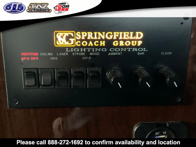 Vehicle image 18 of 23