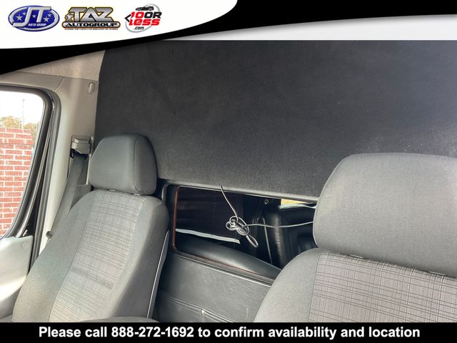 Vehicle image 12 of 23