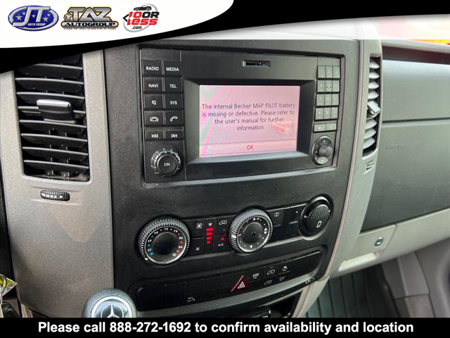 Vehicle image 15 of 20