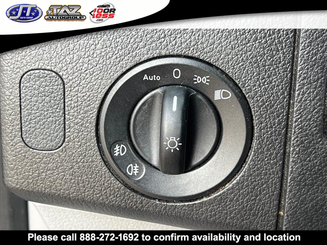Vehicle image 18 of 20
