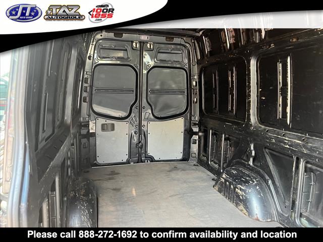 Vehicle image 8 of 20