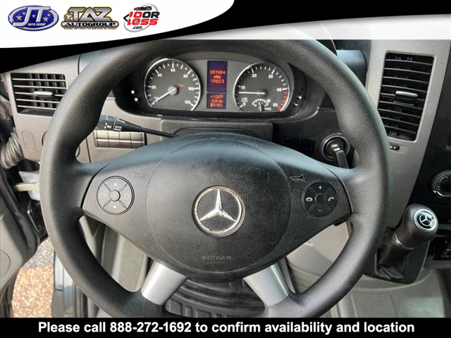 Vehicle image 19 of 20