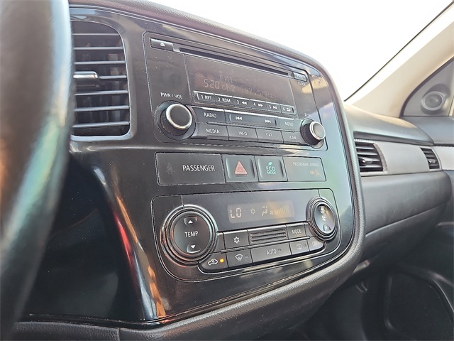 Vehicle image 20 of 25