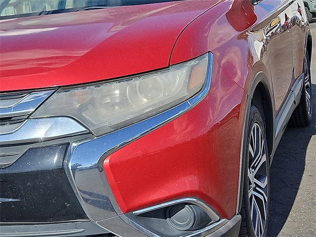 Vehicle image 23 of 25