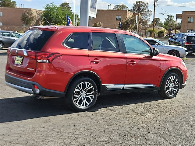 Vehicle image 8 of 25