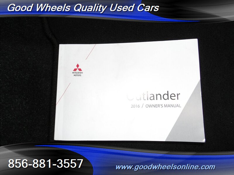 Vehicle image 22 of 33