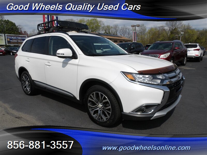 Vehicle image 3 of 33