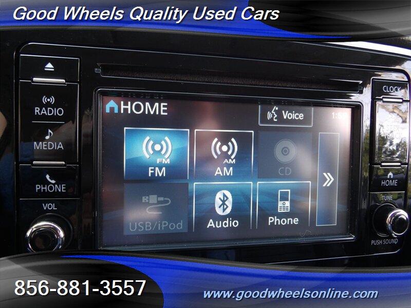 Vehicle image 25 of 33