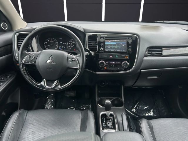Vehicle image 18 of 29