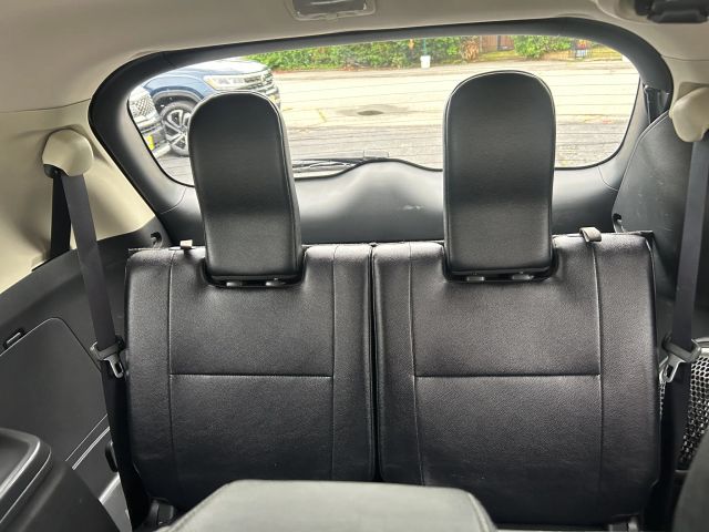 Vehicle image 15 of 29