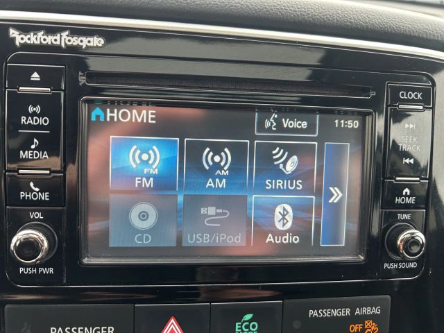 Vehicle image 23 of 29