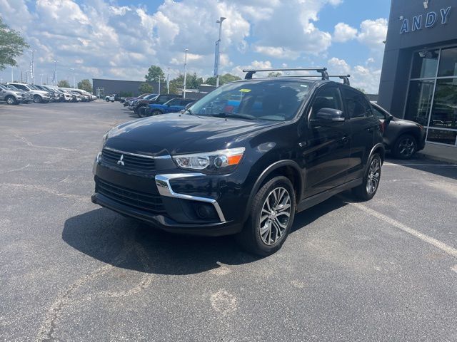 2016 Mitsubishi Outlander Sport ES 2.0 Image 1 of 26